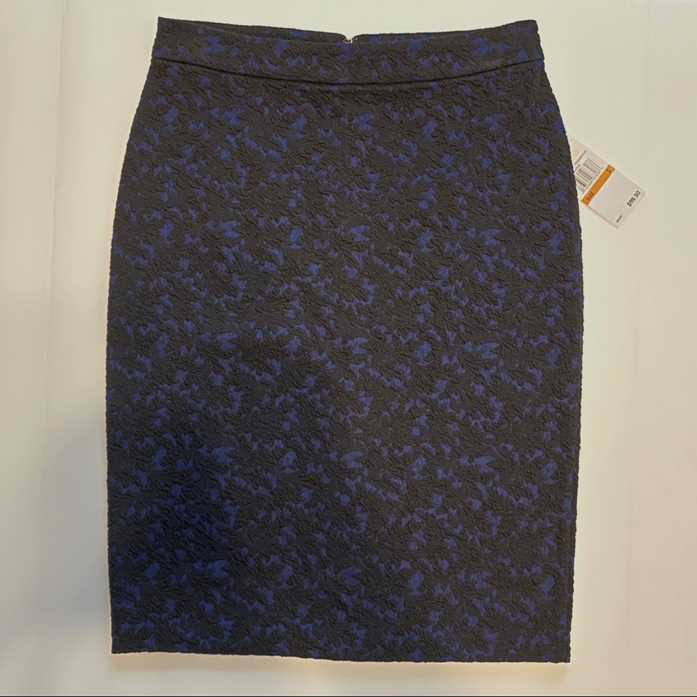 Beautiful Michael Kors skirt in Prussian Blue NWT